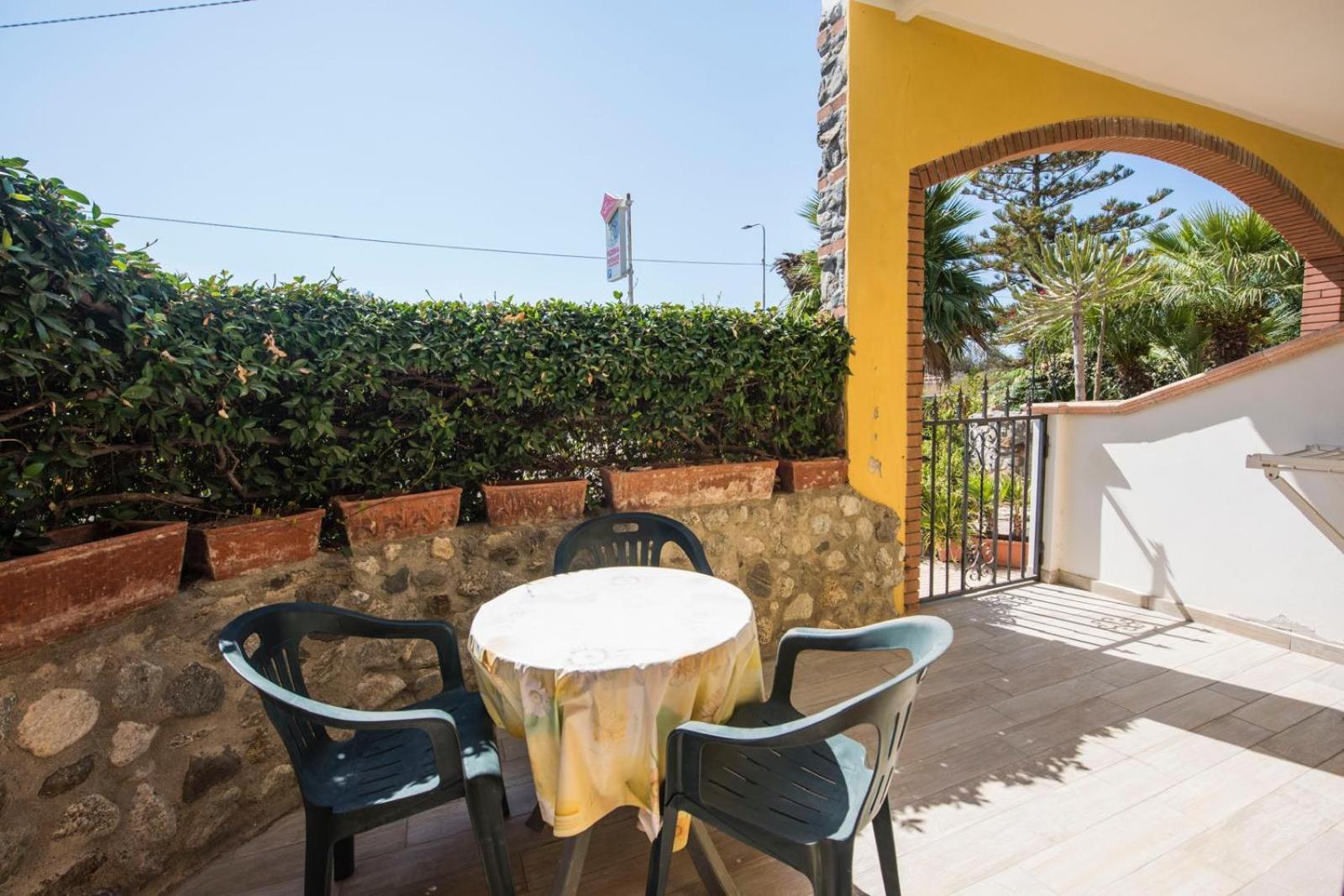 B&B Casa Cosmano Brancaleone Marina Exterior foto