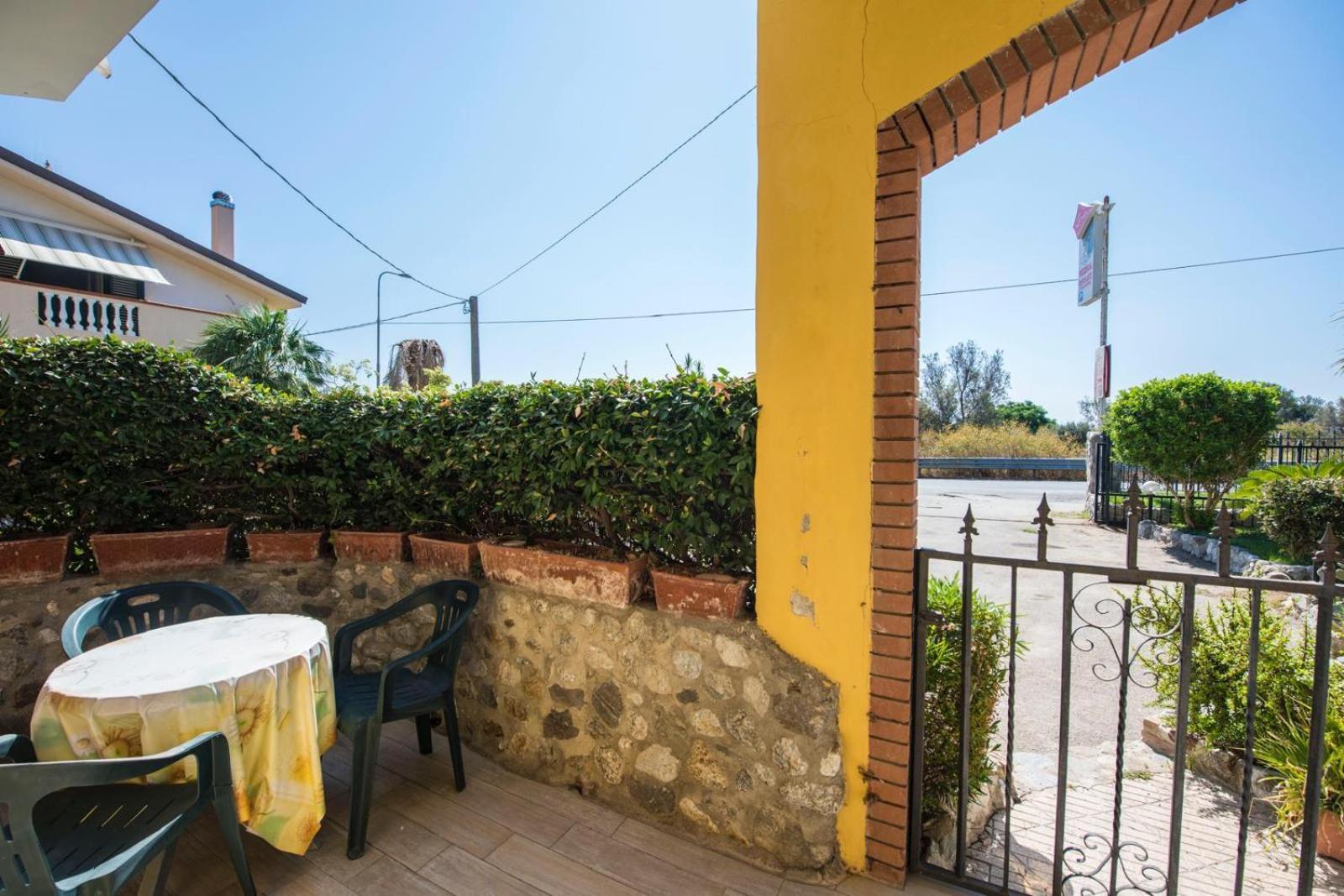 B&B Casa Cosmano Brancaleone Marina Exterior foto